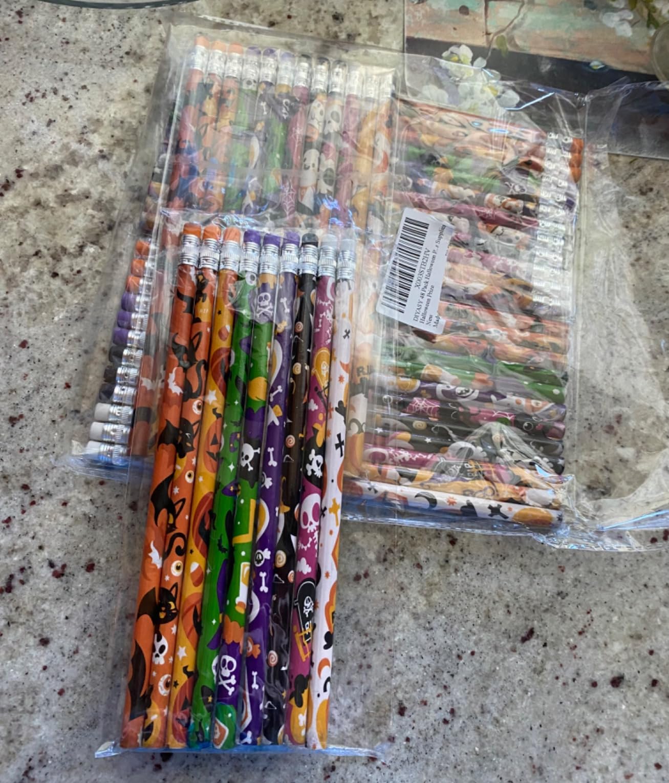 DIYASY 108 Pack Halloween Pencils for Kids, 12 Design Pencils Bulk with Erasers Assorted Colorful Fall Pencil Set for Halloween Goodies Gift Prize Party Favor Supplies customer photo 1