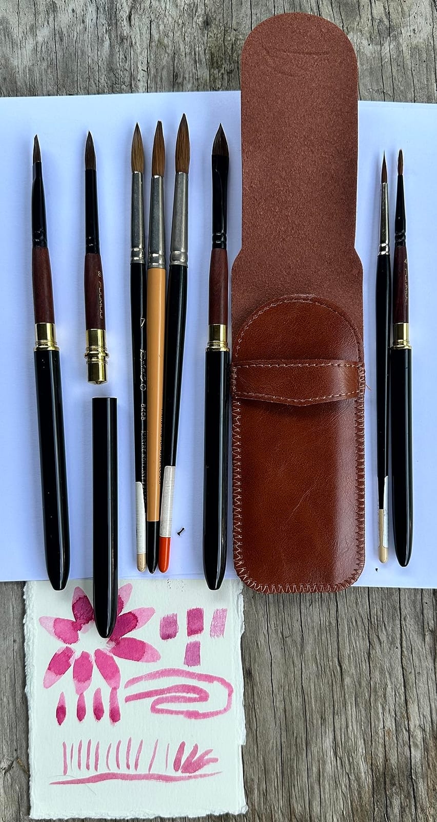 Sable Travel Watercolor Brushes, Fuumuui 4pcs Elegant Sable Travel Brushes Travel Watercolor Kit with Leather Pouch Perfect for Watercolor Gouache Ink Painting customer photo 1