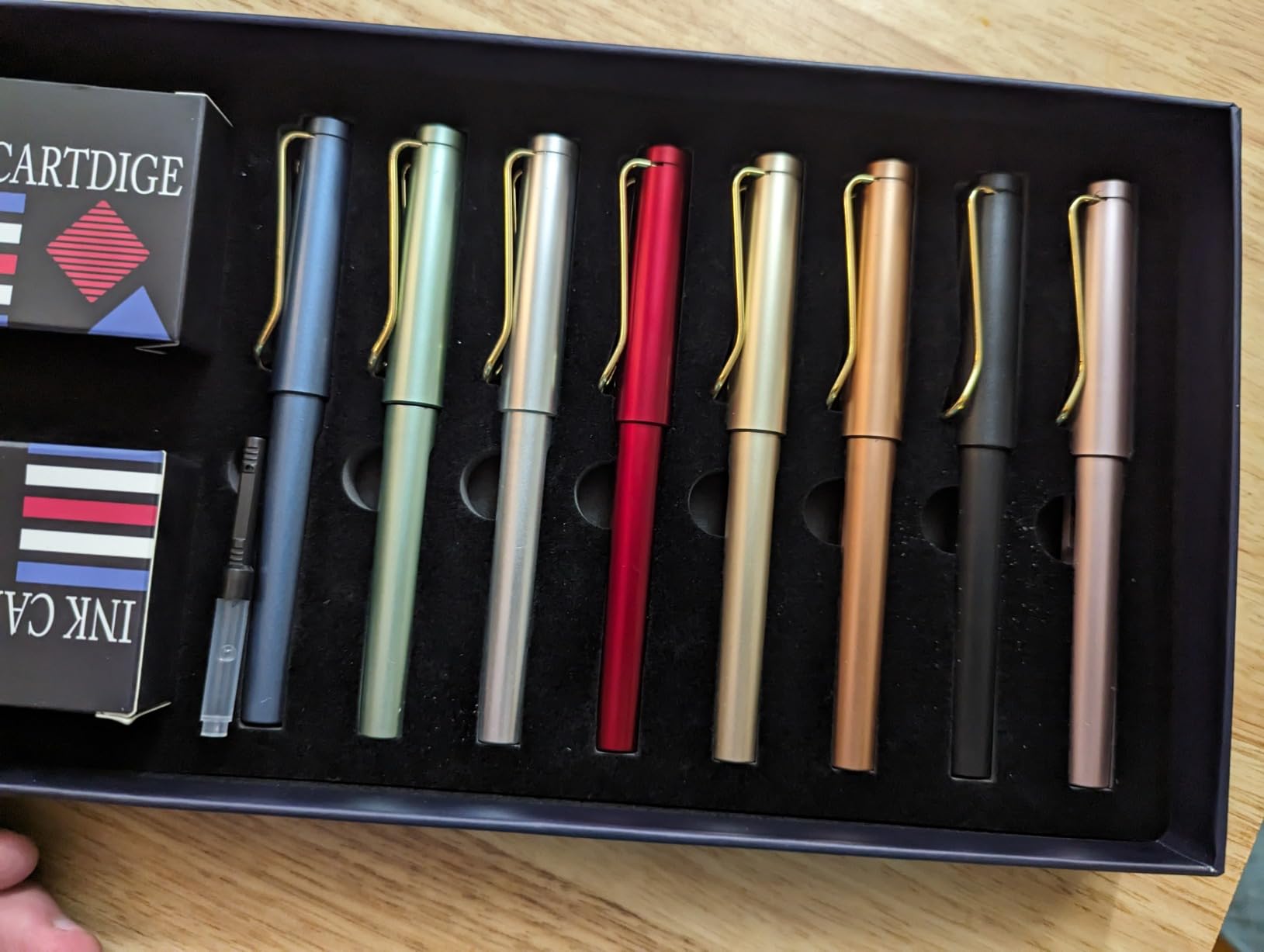 TIANREN Calligraphy Pen set,Fountain Pens with 8 Different Replaceable Nibs with 60 Ink Cartridges(12 Colors),Calligraphy set for Beginner Writing Drawing. customer photo 2