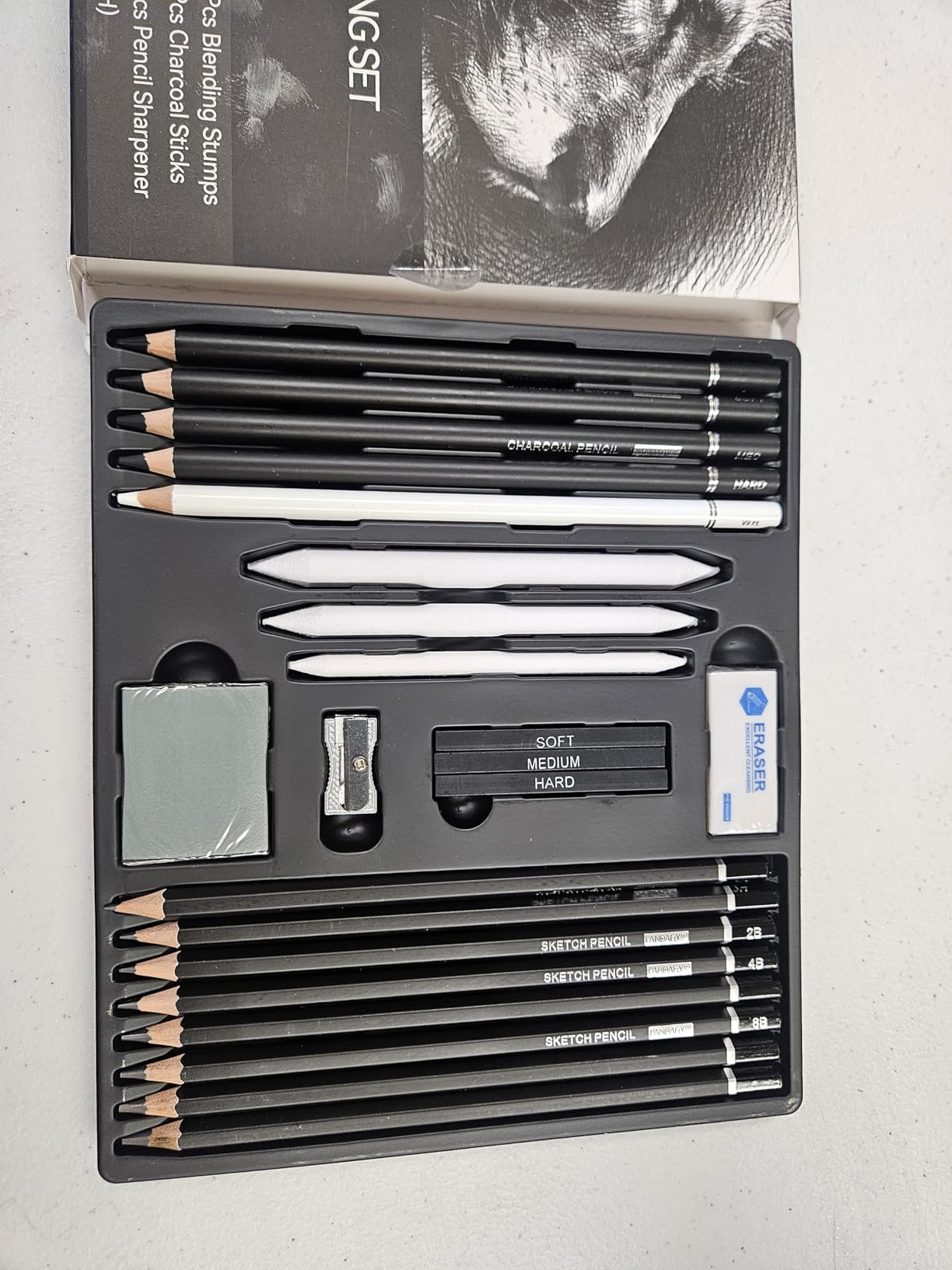 PANDAFLY Drawing Sketching Pencil Set, 22 Piece, Graphite Pencils (12B-2H) customer photo 1