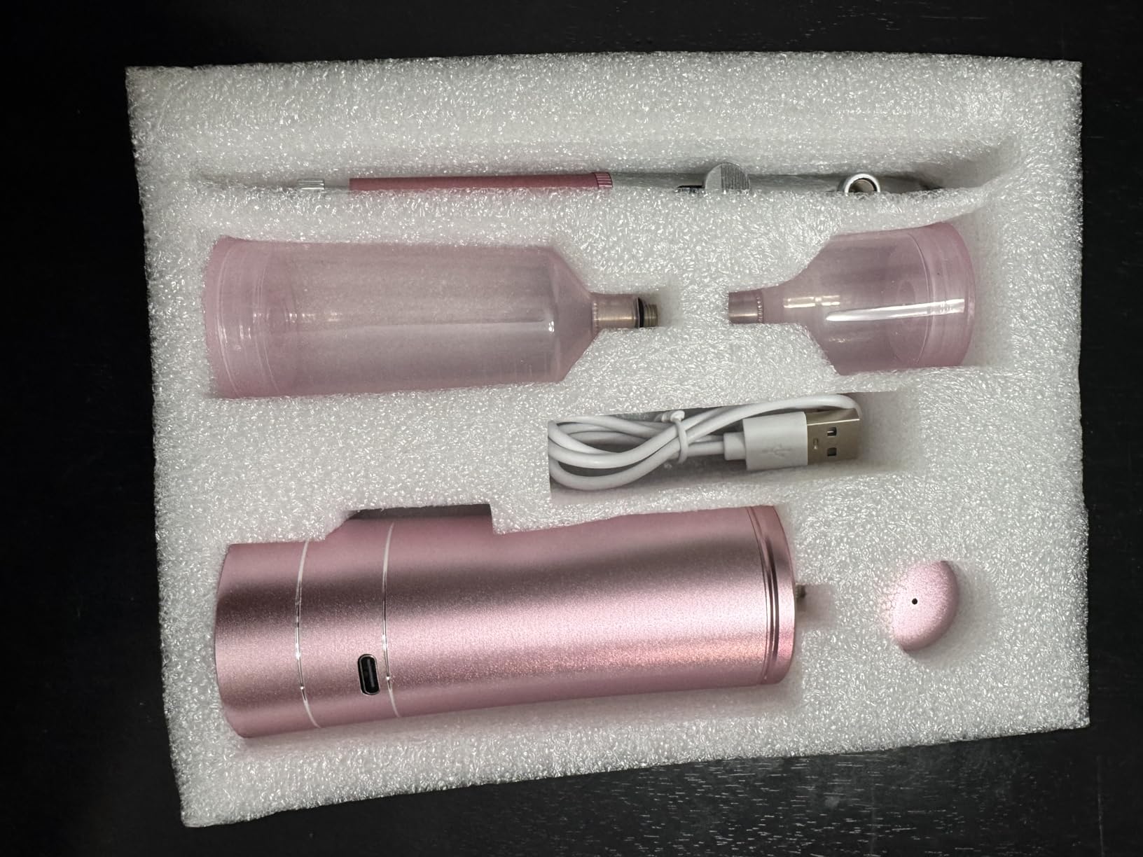 Airbrush Kit Air Brush Kit With Air Compressor Nail Charms Wireless Air Brush for Barber, Nail Art,Makeup, Model Painting (Pink) customer photo 2