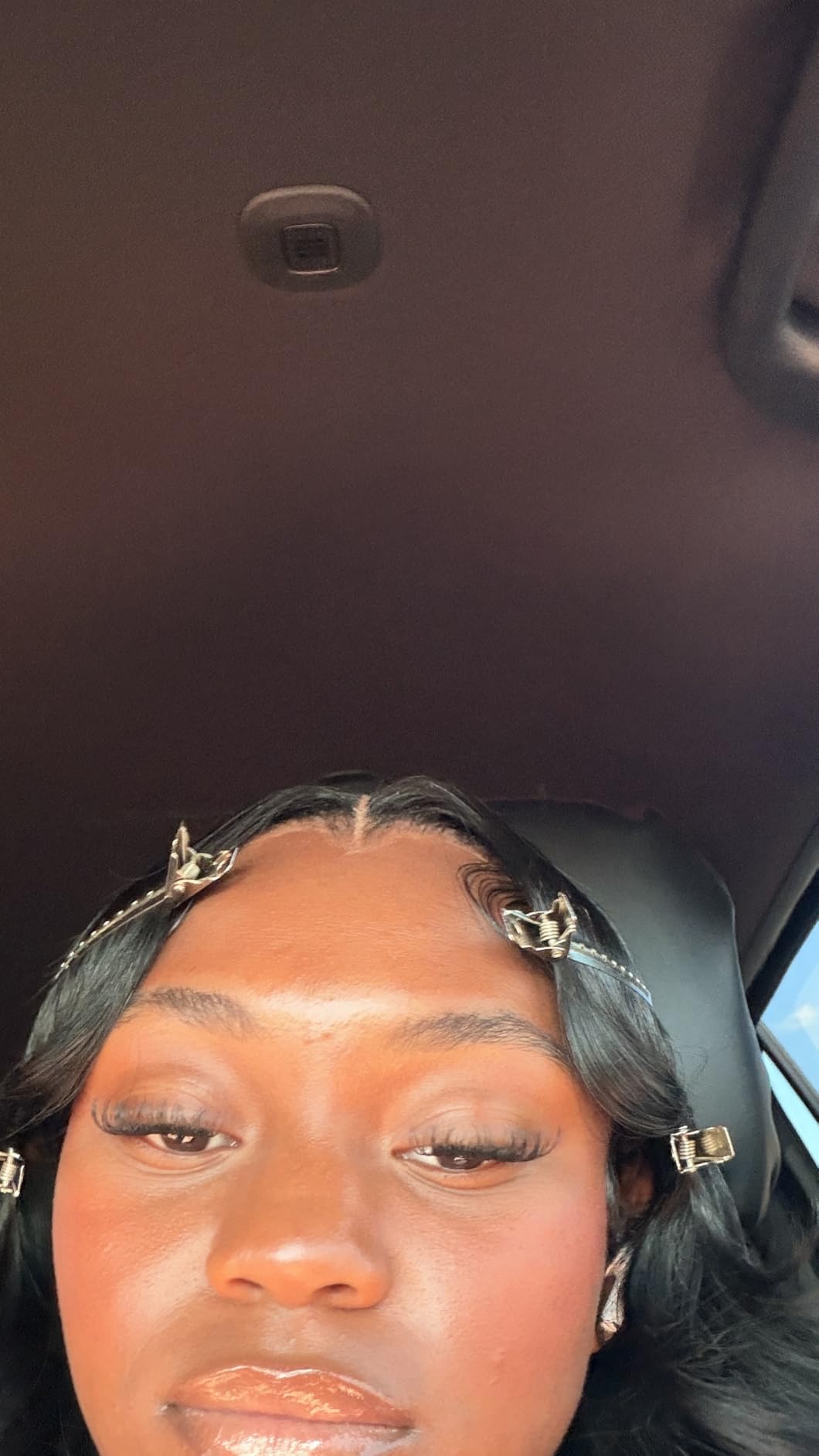 Lash Clusters DIY Lash Extensions Kit 320pcs Individual Lashes Clusters 30D 40D Eyelash Extension Kit with Applicator and Lash Bond&Seal,Clusters Lash Glue Remover Mix 10-16mm (30D+40D-320 KIT) customer photo 1