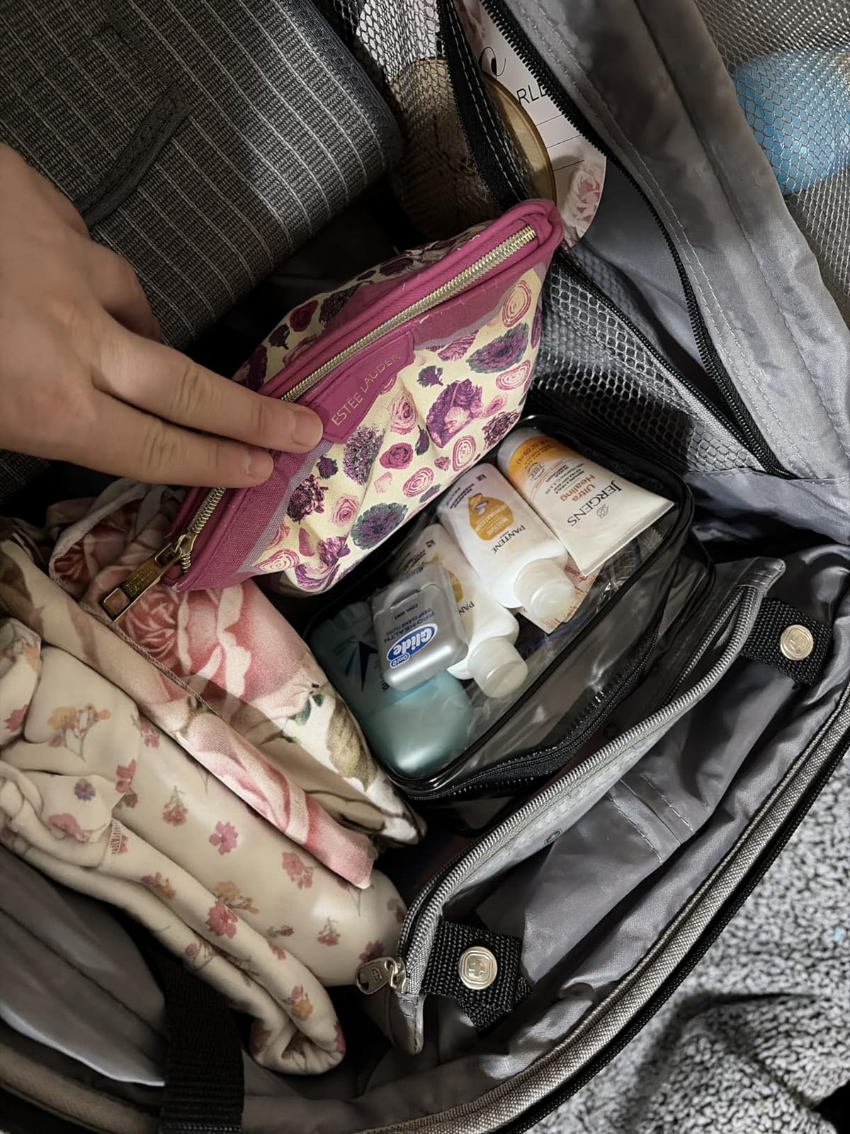 13-Piece Women’s Travel Toiletry Kit – With Premium Brand-Name Travel Toiletries customer photo 2
