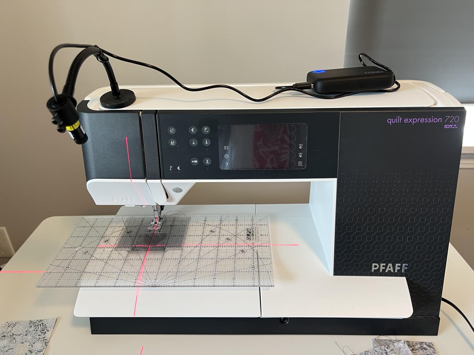 Sewing Guide Light Red Cross Hair Module Generator Projector USB for Cloth Fabric Alignment Sewing Machine Quilting customer photo 2