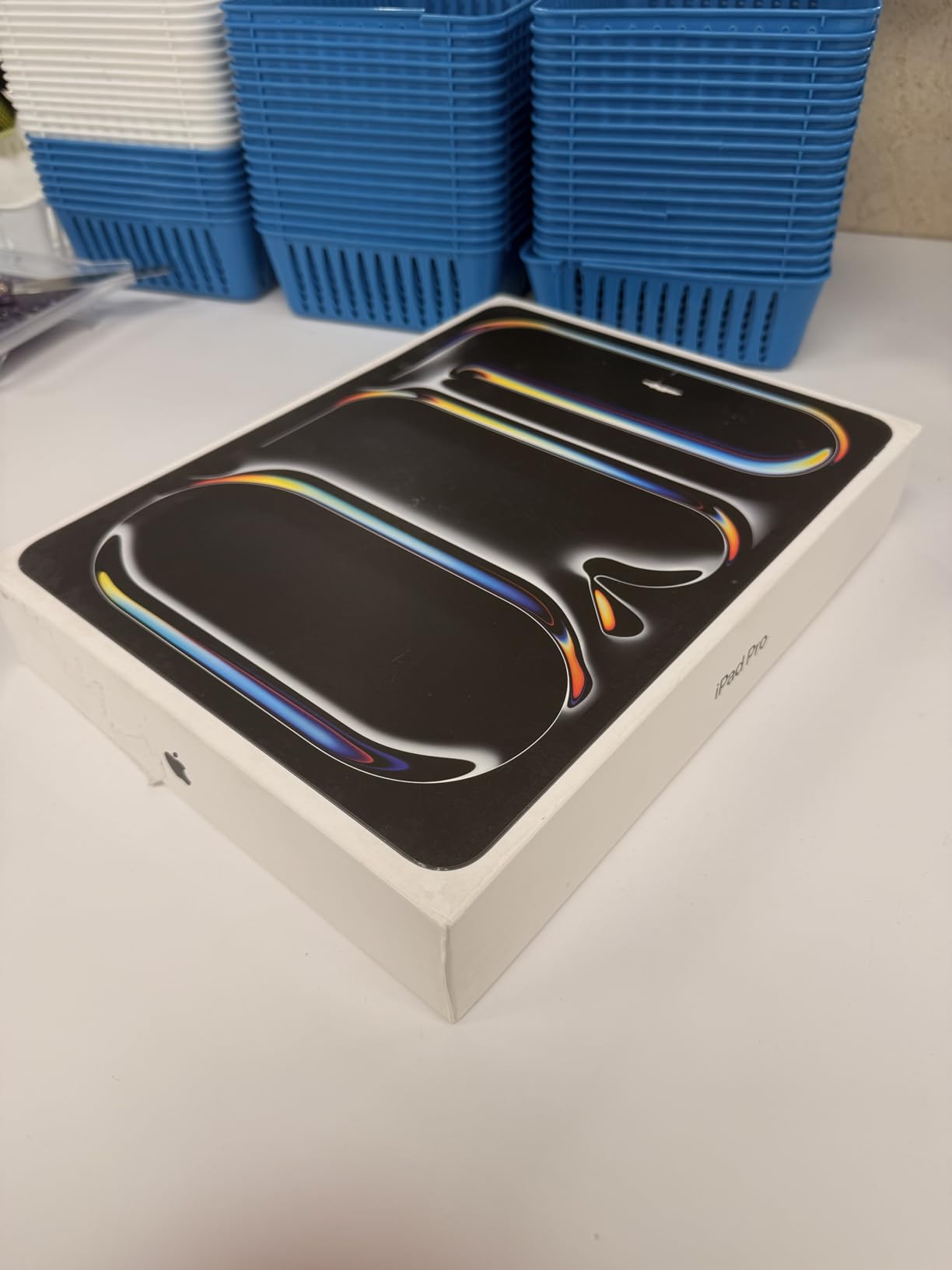 Apple iPad Pro 2024 (13-inch, Wi-Fi, 256GB) - Space Black (Renewed) customer photo 2