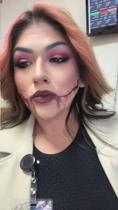 Bowitzki Halloween Makeup Kit Special Effect sfx Makeup,Liquid Latex+Scab Blood+Spray Blood+6 Colors Oil Based Face Paint+SFX bruise wheel+Skin Wax+Stipple Sponges+Latex free Sponges+Spatula+Brushes customer photo 2