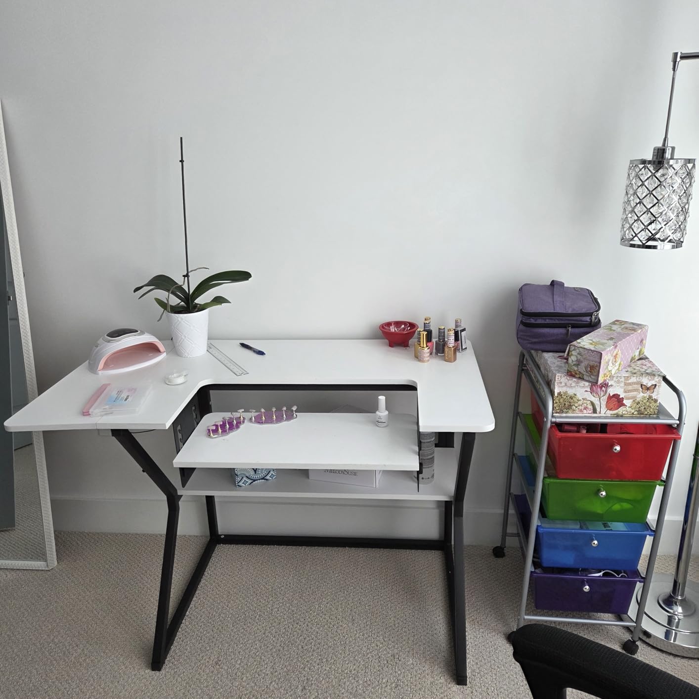 Sewing Table, Large Sewing Machine Table with Adjustable Platform and Storage Shelf - White customer photo 2