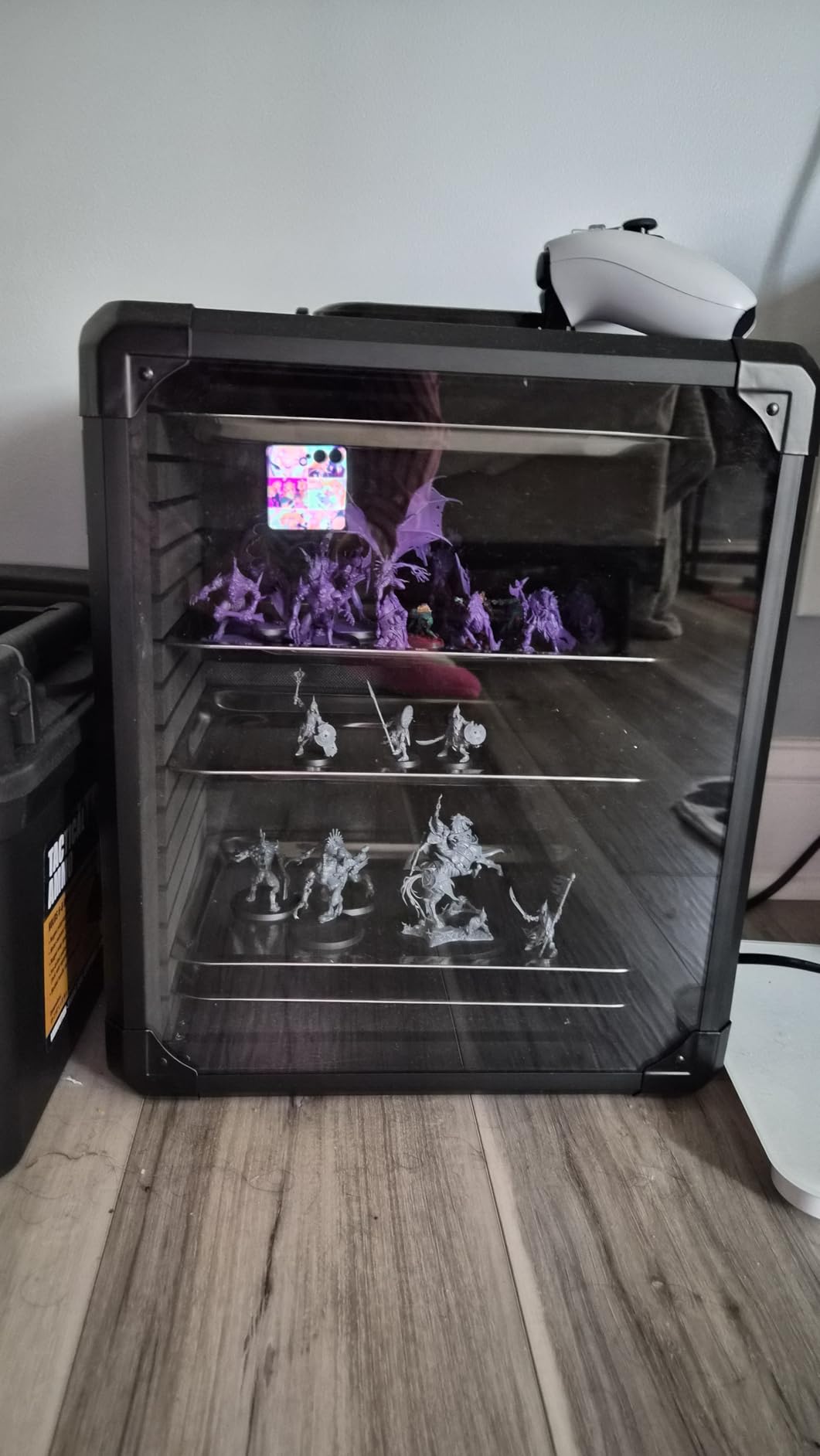 Miniatures Storage Case Miniatures Transport Case Aluminum Alloy Frame with Lock (Large Size) customer photo 1