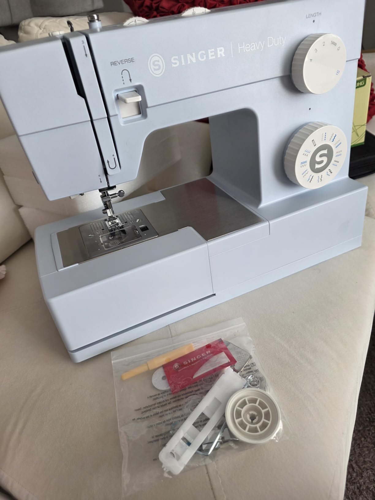 SINGER® 4423 (Meltwater Blue) Heavy Duty Sewing Machine with Accessories | 23 stitches deliver 97 applications, 50% more power for denim and canvas, 1100 stitches/min, metal frame, 1-step buttonhole customer photo 1