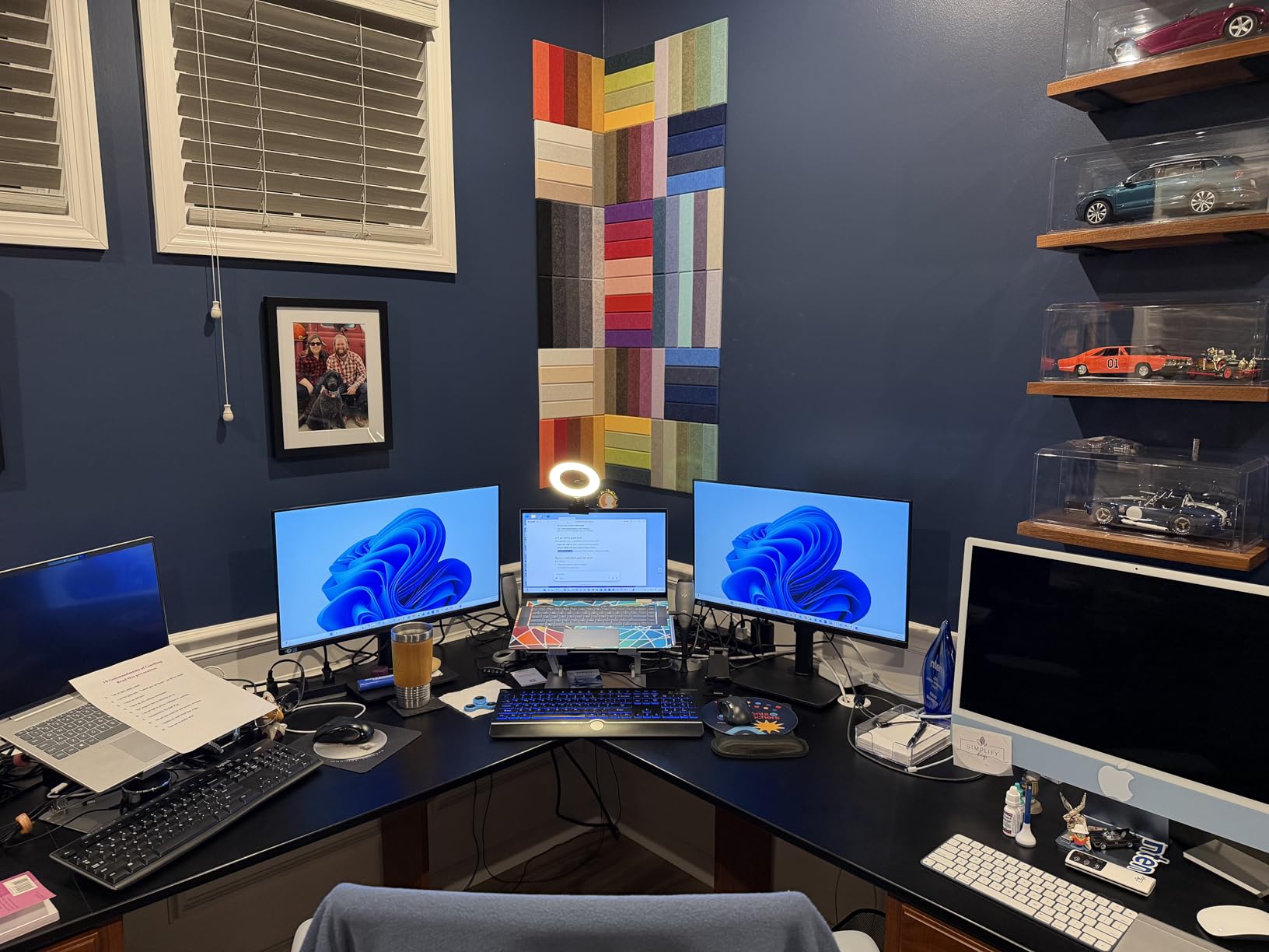 Samsung 22” (S40GD) Borderless Business Monitor with IPS Panel, 100Hz Refresh Rate, Eye Saver Mode, Ergonomic Design, Game Picture Mode, LS22D402GANXGO customer photo 2