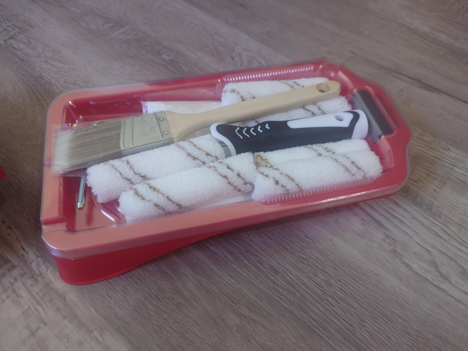 Mister Rui Mini Paint Roller Kit-13 Piece, Small Roller Paint Brush & Frame customer photo 2