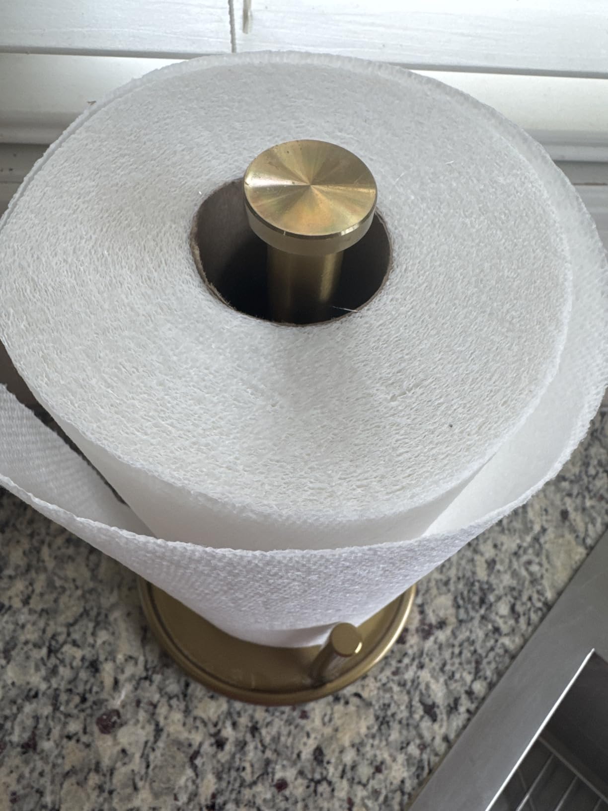 Paper Towel Holder Countertop, Standing Paper Roll Holder with Anti Slip Weighted Base, Stainless Steel Freestanding Paper Towel Holder for Kitchen, Gold customer photo 2