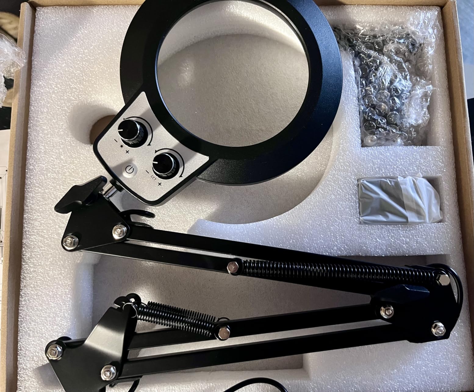 KIRKAS 12X Magnifying Glass with Light and Stand, Extra-Long Arm Knob customer photo 1