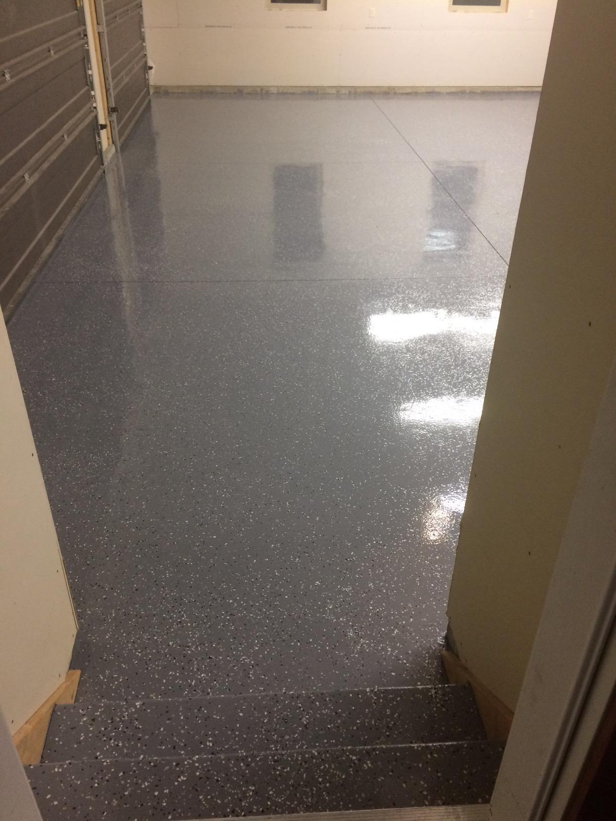 Epoxy Floor Kit – Good Half Kit – Black Base with Domino Blend Flake – Covers 250 sq. ft. at 9.7 mils Thickness – Ideal for Garage, Basement, Concrete Floors, and More customer photo 2