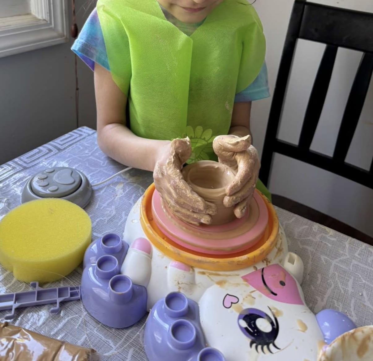 Pottery Wheel for Kids, Unicorn Craft Kit Arts and Crafts for Kid Ages 6-12 customer photo 1