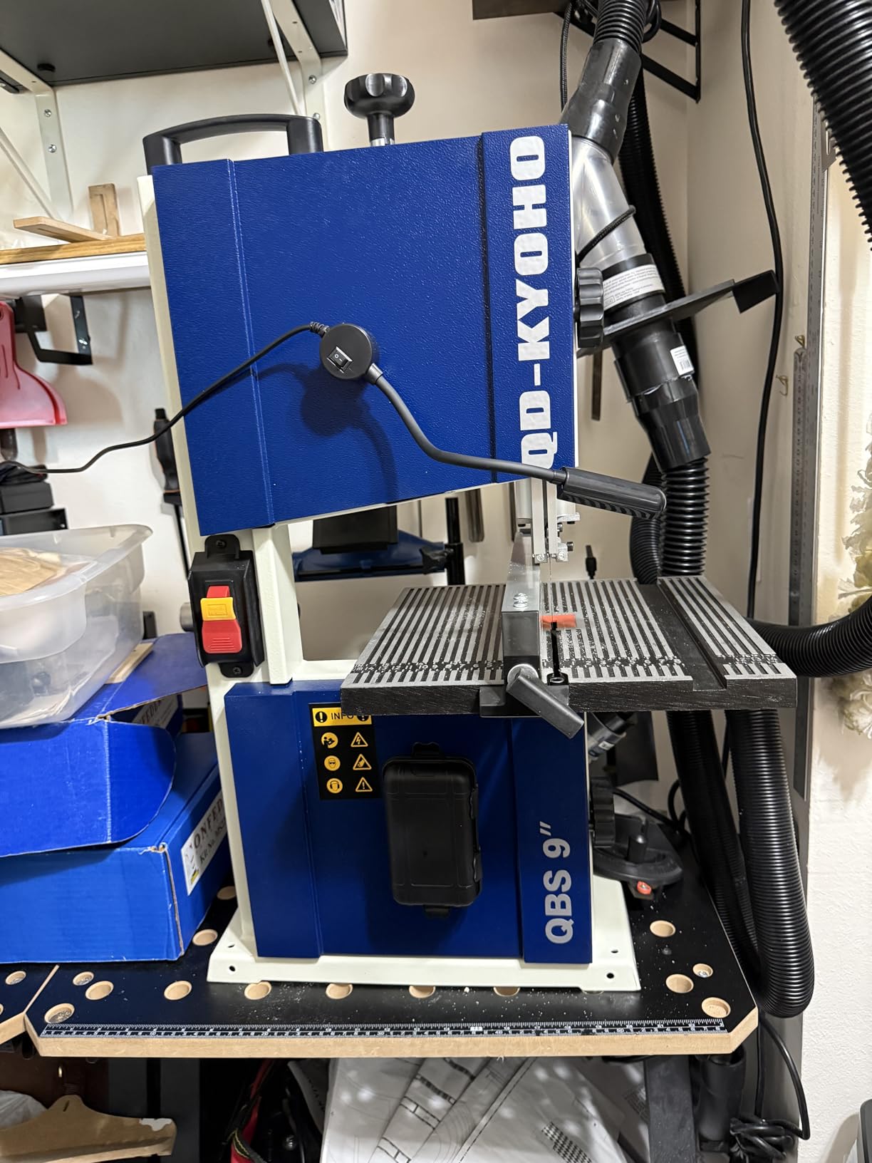 Band Saw, Portable 9-Inch Bandsaw for Woodworking, 2526 FPM Benchtop, 1/3 HP(output), 120 V 2.5-Amp Motor, Band Saws with Cast-Aluminum Worktable with Scale, Steel Bandsaws with Miter Gaug customer photo 1