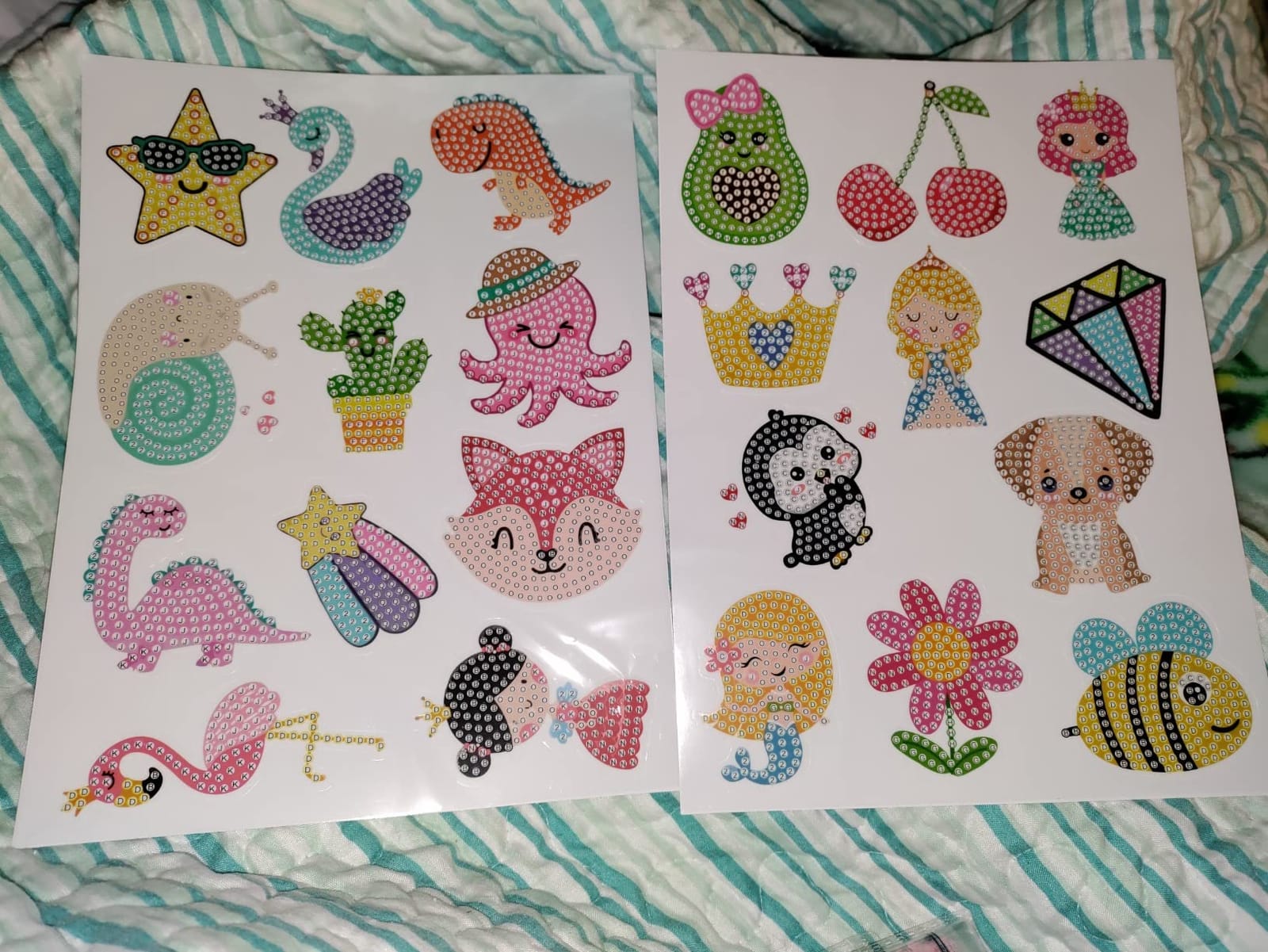EAPHANT Diamond Art Kits for Kids, Gem Keychains and Stickers Painting Gifts for Girls Ages 4-8 8-12, Arts and Crafts Toys for Kids with 29 Designs customer photo 2