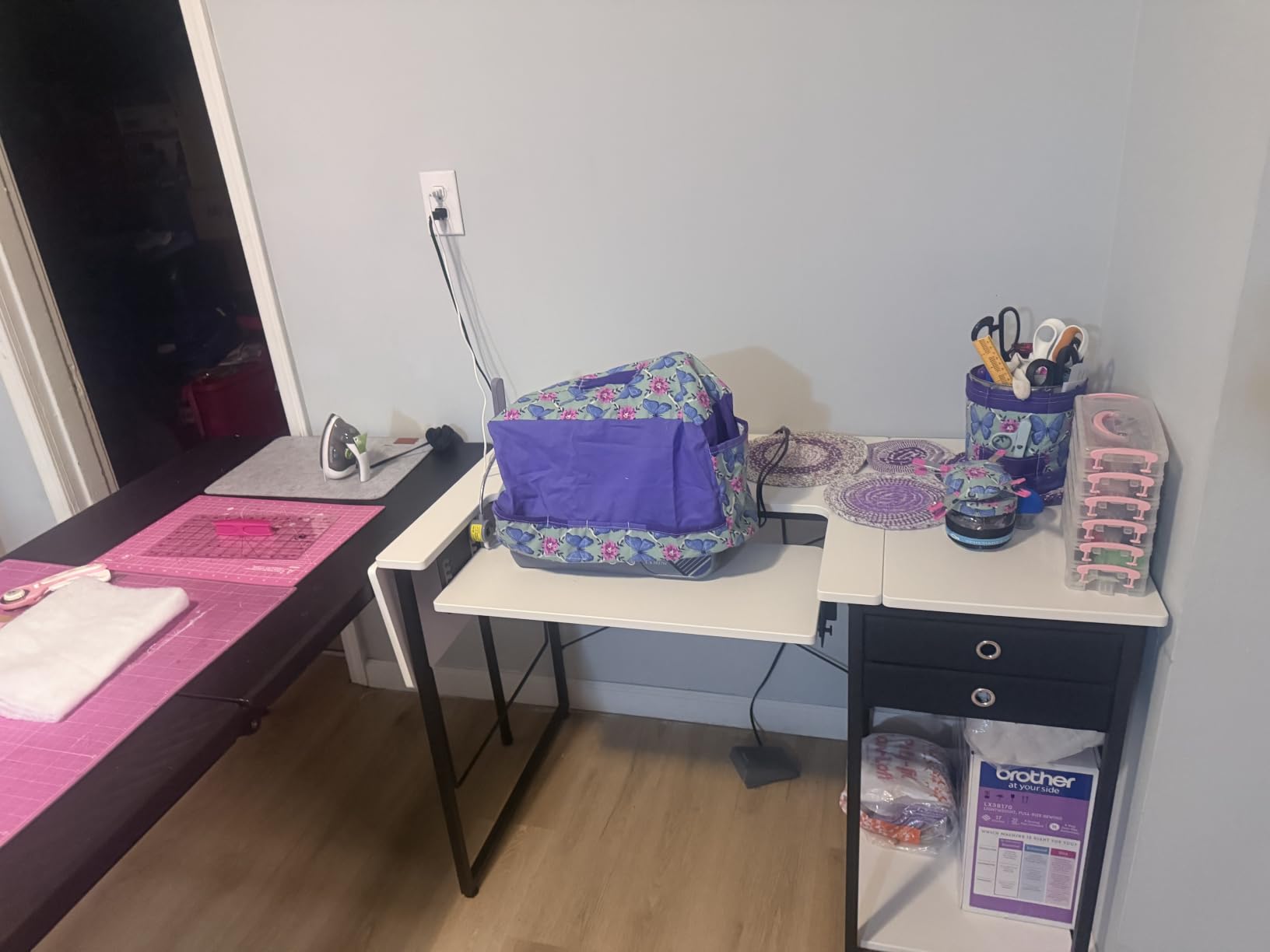 VEVOR Sewing Table, Multipurpose Sewing Machine Table with Drawers, Foldable Side Shelf, Adjustable Shelf, Steel Legs, Computer Desk for Home, Fashion Studio, Art Studio, Educational Institution customer photo 1
