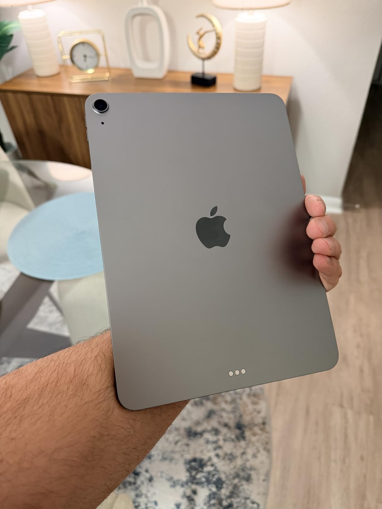 Apple iPad Air 11-inch (M4): Liquid Retina Display, 128GB, 12MP Front/Back Camera, Wi-Fi 7 with Apple N1, Touch ID, All-Day Battery Life - Space Gray customer photo 1
