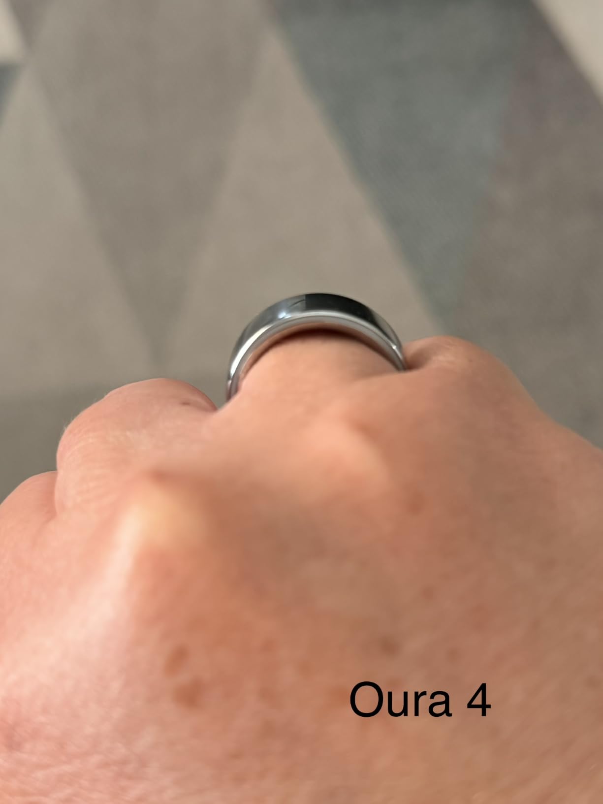 Oura Ring 5 Smart Wearable - Silver - Size 9 - Fitness & Sleep Tracker customer photo 1