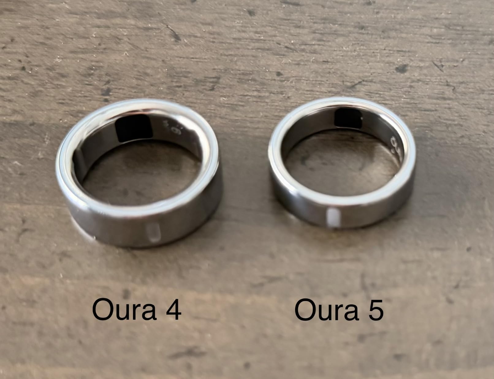 Oura Ring 5 Smart Wearable - Silver - Size 9 - Fitness & Sleep Tracker customer photo 2