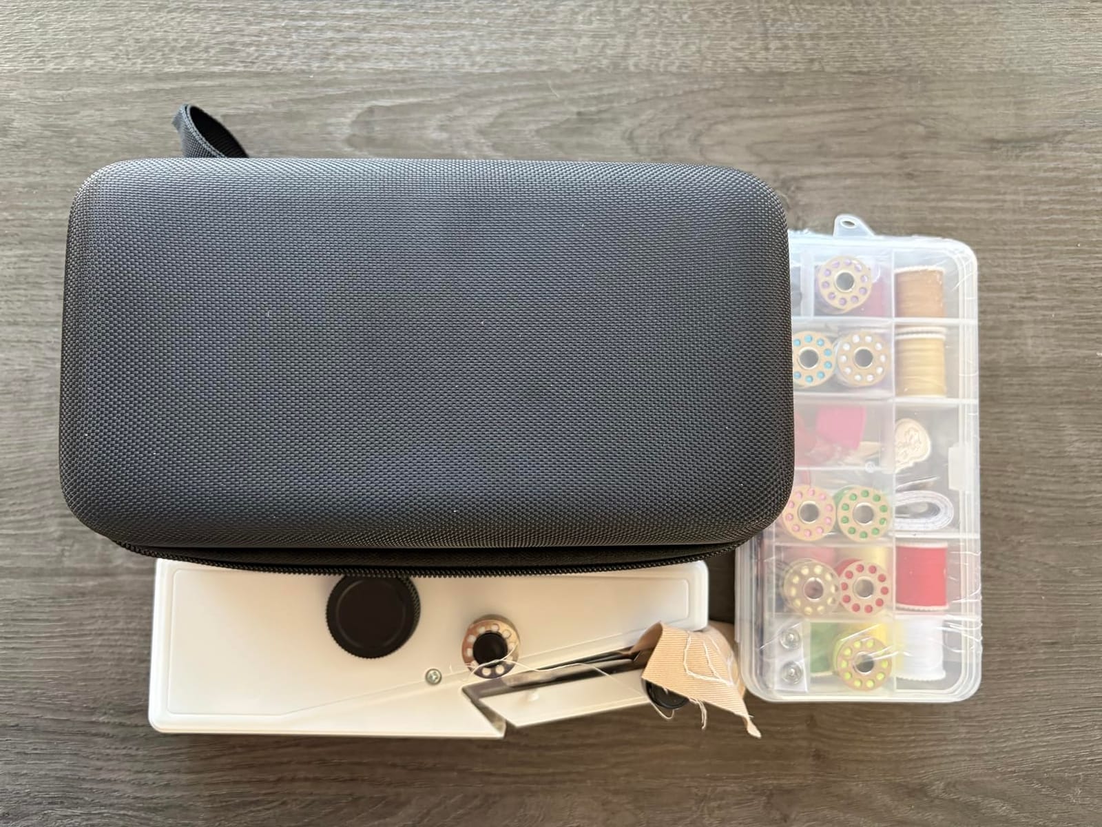 Handheld Sewing Machine for Beginners, 150 Pcs Complete Sewing Kit with Gray Storage Case, Portable Mini Sewing Machine Dual Speed & Dual Power for Daily Mending, DIY Crafts & Fabric Repair customer photo 2