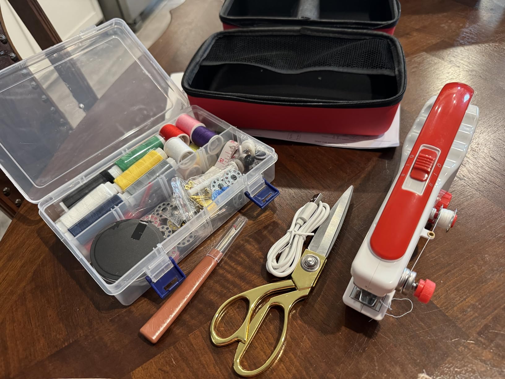 Handheld Sewing Machine Heavy Duty, with Blue Leather Storage Case and 110-Piece Sewing Kit, Mini Portable, Ideal for Adults & Beginners, Complete Set of Quick Home Clothing Repair Tools, Good Gift customer photo 2